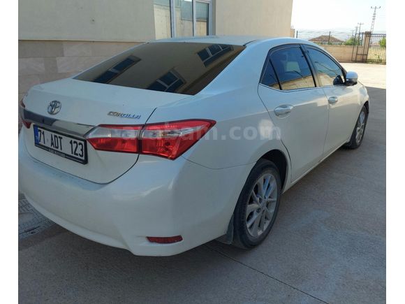 Sahibinden Toyota Corolla 1.4 D-4D Advance 2015 Model