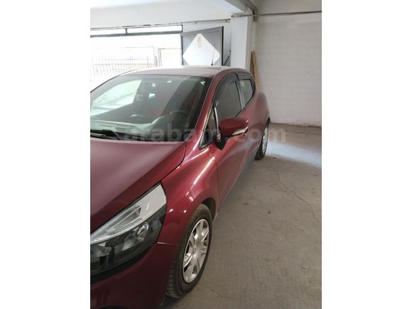 Sahibinden Renault Clio 1.2 Joy Plus 2018 Model  42000 km Kırmızı