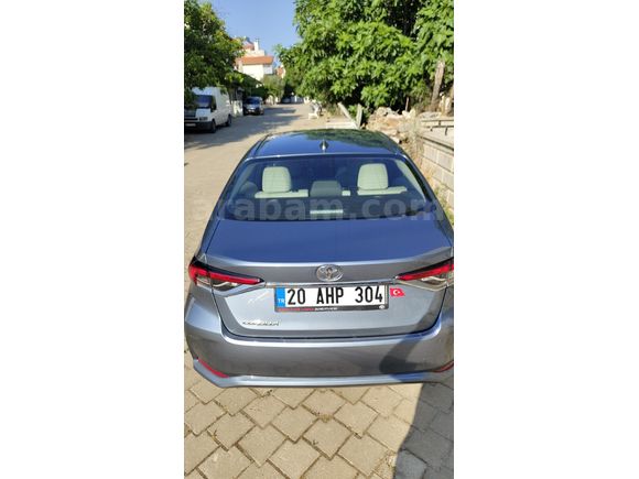 Sahibinden Toyota Corolla 1.5 Dream 2022 Model