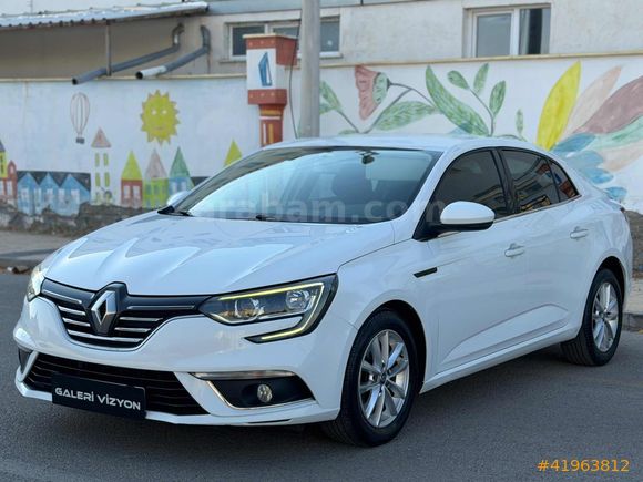 VİZYON DAN BOYASIZ 2017 MEGANE 1,5 DCİ TOUCH 121KM TESLA EKRAN