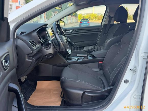 VİZYON DAN BOYASIZ 2017 MEGANE 1,5 DCİ TOUCH 121KM TESLA EKRAN