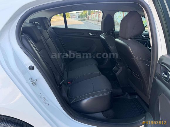 VİZYON DAN BOYASIZ 2017 MEGANE 1,5 DCİ TOUCH 121KM TESLA EKRAN