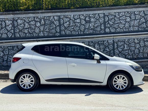 HATASIZ AYARINDA TEMİZ 2015 DÜŞÜK KM CLİO SADECE 178 BİN KM