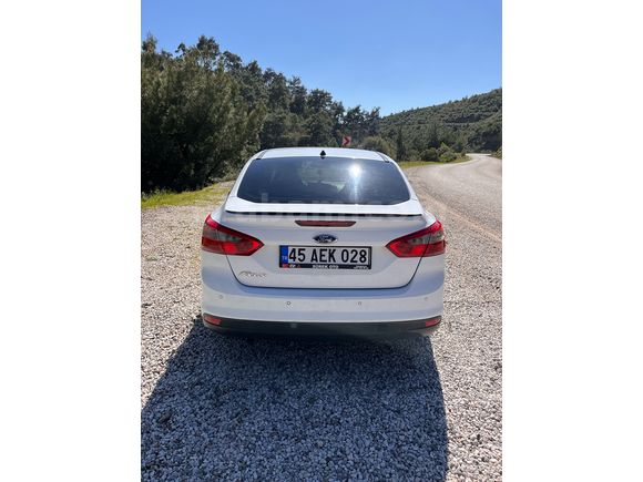 Acil satılık düşük km focus 3