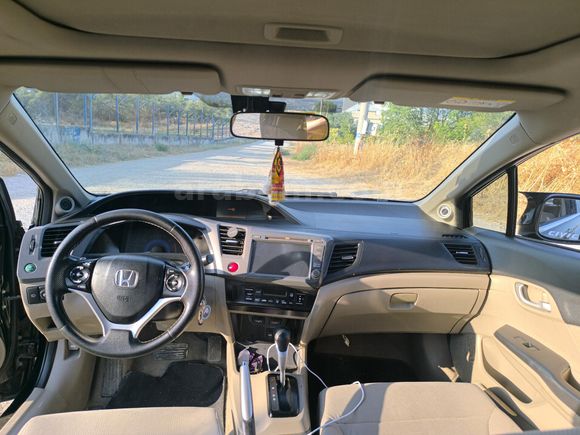 Sahibinden Honda Civic 1.6i VTEC Eco Elegance 2013 Model
