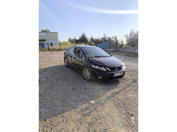 Sahibinden Honda Civic 1.6i VTEC Eco Elegance 2013 Model