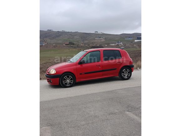 Sahibinden Renault Clio 1.4 RTA 2001 Model