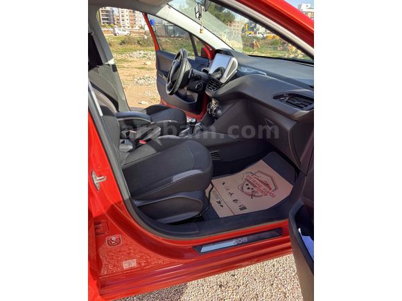 Sahibinden Peugeot 208 1.2 PureTech Active 2015 Model 