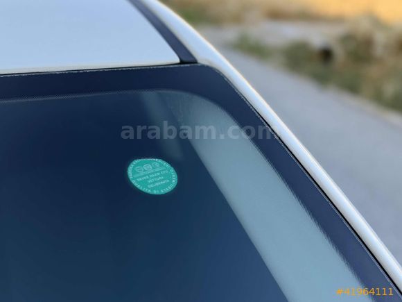 2022 ÇIKIŞLI HATASIZ 115.000 KM PLUS PAKET GERİ GÖRÜŞ CARPLAY