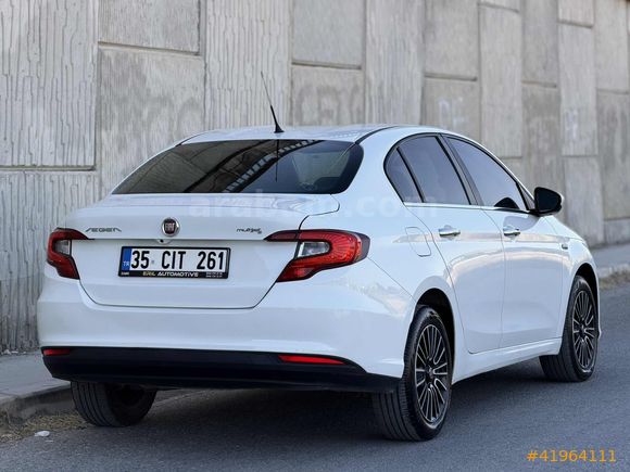 2022 ÇIKIŞLI HATASIZ 115.000 KM PLUS PAKET GERİ GÖRÜŞ CARPLAY