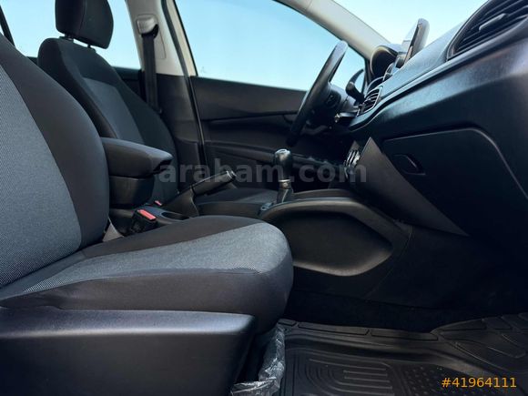 2022 ÇIKIŞLI HATASIZ 115.000 KM PLUS PAKET GERİ GÖRÜŞ CARPLAY