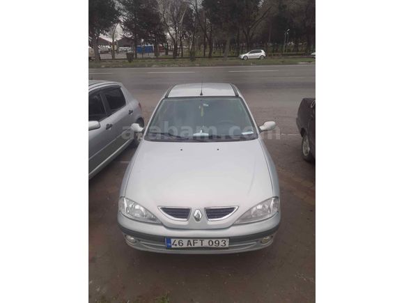 Sahibinden Renault Megane 1.6 2001 Model 