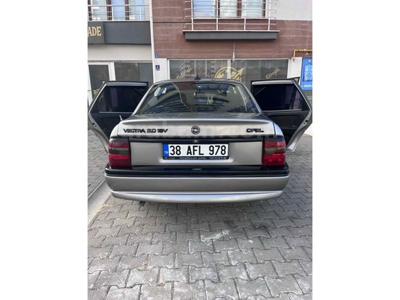 Sahibinden Opel Vectra 2.0 GT 1995 Model 