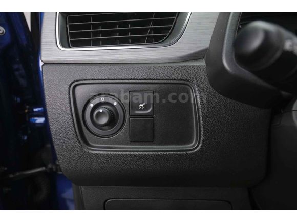 AUTOKAR’dan 2023 Model Renault Express Combi 1.5 BlueDCI Touch