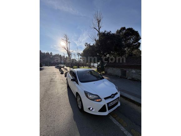 Sahibinden Ford Focus 1.6 TDCi Trend 2013 Model 