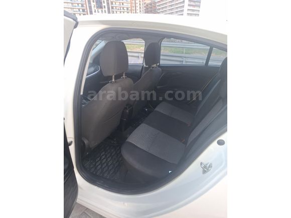 Sahibinden Fiat Egea 1.6 Multijet Easy 2018 Model  211.350 km Beyaz