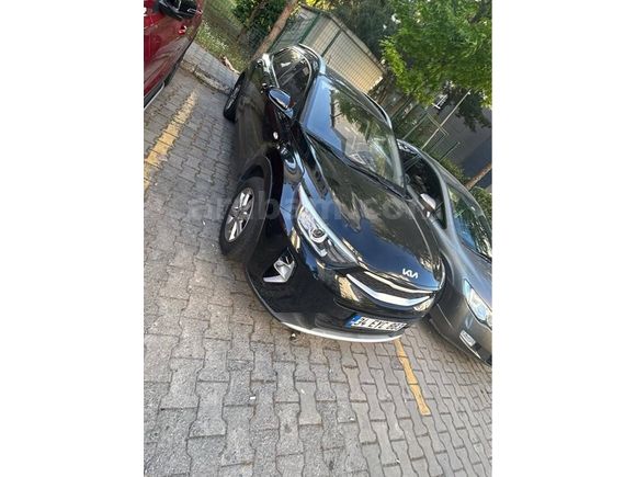 Sahibinden Kia Stonic 1.25 MPI Cool 2021 Model 