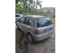 Sahibinden Renault Clio 1.6 RTE 2000 Model  220.000 km Gri