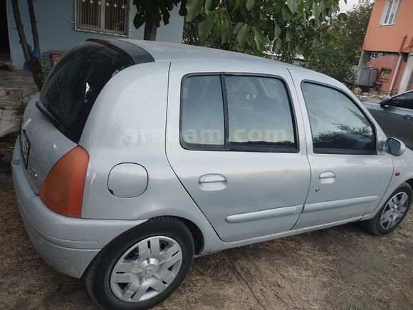 Sahibinden Renault Clio 1.6 RTE 2000 Model Gri