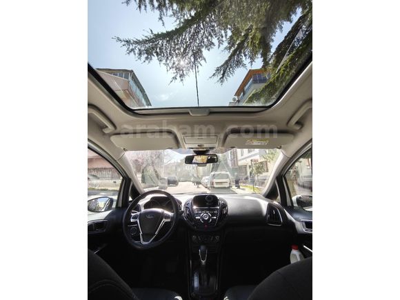 Sahibinden Ford B-Max 1.6 Titanium 2016 Model  (2017 Tarhinde trafikğe çıkışlı)