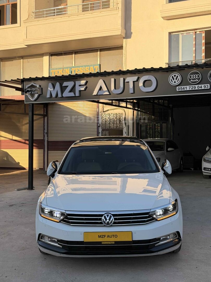 Galeriden Volkswagen Passat 1.6 TDi BlueMotion Comfortline 2015 Model Şanlıurfa 137.000 km Beyaz 3