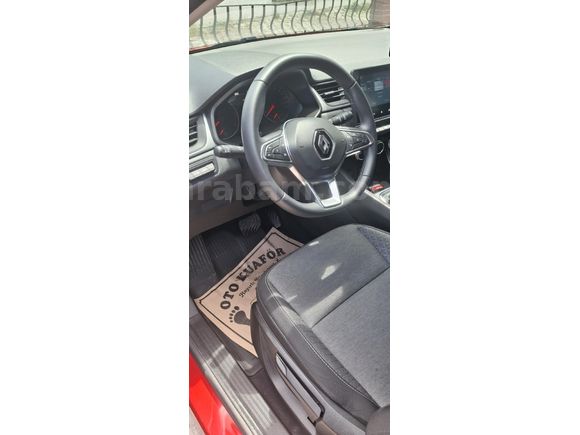 Sahibinden Renault Captur 1.3 TCe Touch 2021 Model