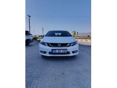 Sahibinden Honda Civic 1.6i VTEC Eco Premium 2015 Model