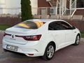 2017 MODEL TERTEMİZ MEGAN 4 ORJİNAL CAM GİBİ...