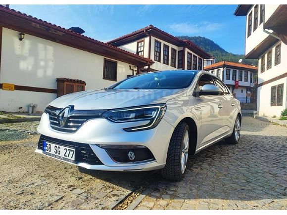 Sahibinden Renault Megane 1.3 TCe Icon 2020 Model 