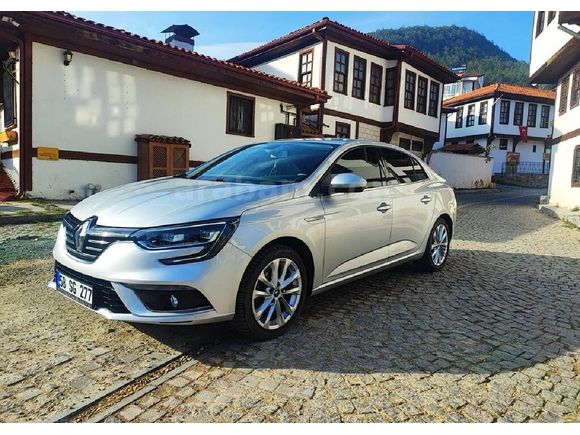 Sahibinden Renault Megane 1.3 TCe Icon 2020 Model 