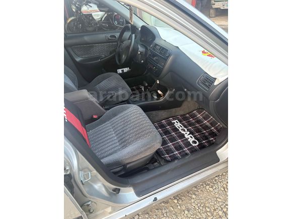 Sahibinden Honda Civic 1.4 i S 1999 Model 