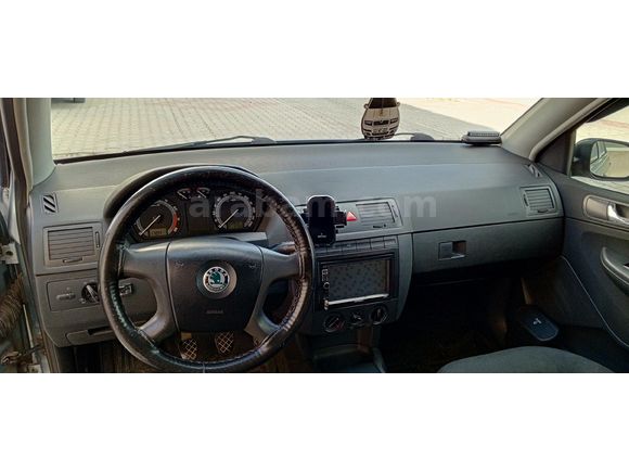 Sahibinden Skoda Fabia 1.4 Special 2005 Model