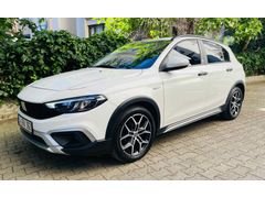 Galeriden Fiat Egea Cross 1.6 Multijet Urban 2023 Model İstanbul