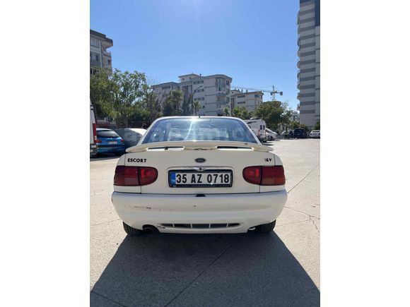 Sahibinden Ford Escort 1.6 CLX 1999 Model 