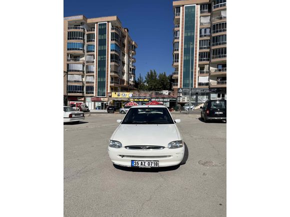 Sahibinden Ford Escort 1.6 CLX 1999 Model 