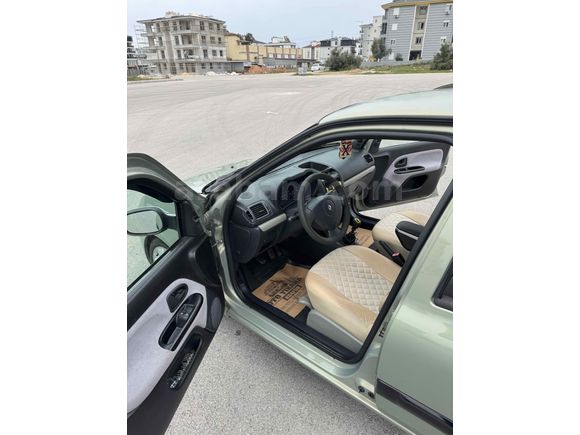 Sahibinden Renault Clio 1.5 dCi Authentique 2004 Model 