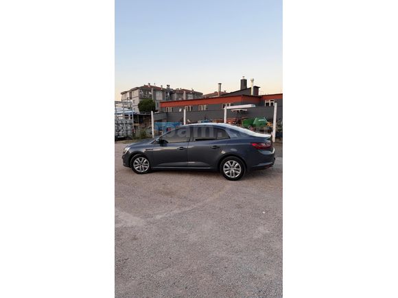 Sahibinden Renault Megane 1.6 Joy 2017 Model