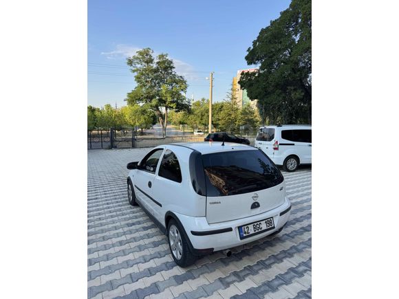 Sahibinden Opel Corsa 1.3 CDTI Cosmo 2005 Model 