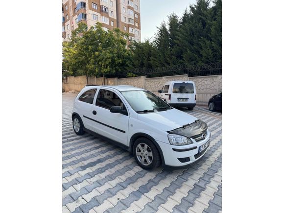 Sahibinden Opel Corsa 1.3 CDTI Cosmo 2005 Model 