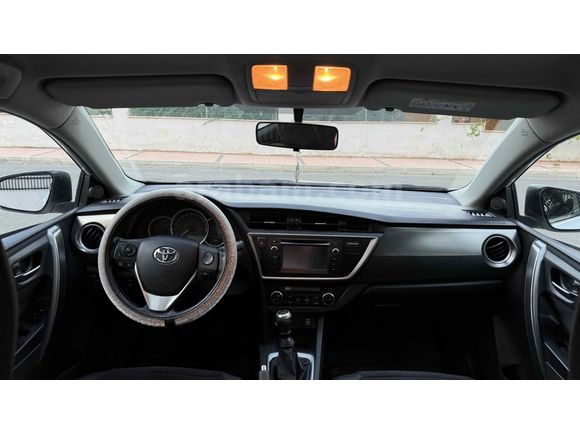 Sahibinden Toyota Auris 1.4 D-4D Active 2013 Model 