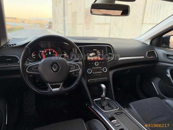 2016 MODEL DEĞİŞENSİZ MEGANE ICON OTOMATİK BAKIMLI