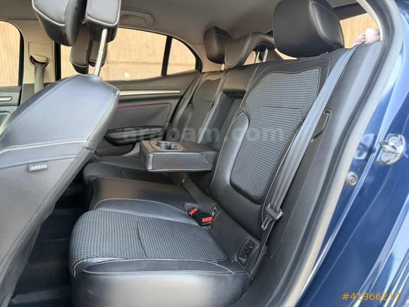 2016 MODEL DEĞİŞENSİZ MEGANE ICON OTOMATİK BAKIMLI