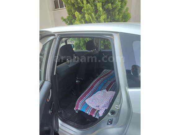 Sahibinden Honda Jazz 1.4 Joy 2009 Model