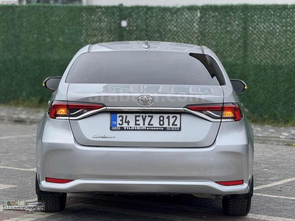Y I L D I R I M' 2022 Corolla 1.5 Dream Multidrive S 123 HP 86km