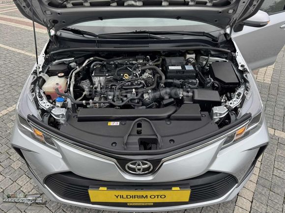 Y I L D I R I M' 2022 Corolla 1.5 Dream Multidrive S 123 HP 86km