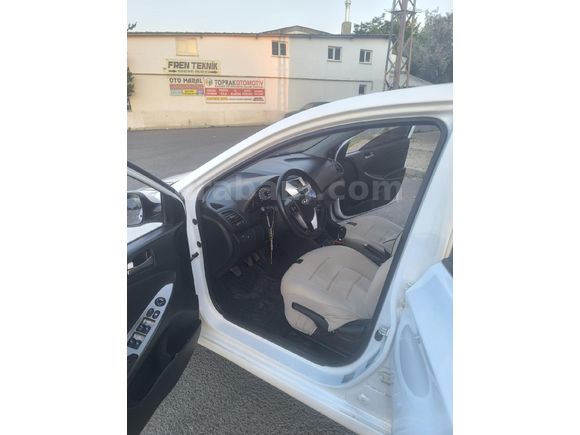 Sahibinden Hyundai Accent Blue 1.6 CRDI Mode Plus 2016 Model