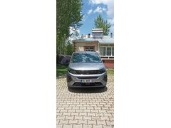 Sahibinden Peugeot Rifter 1.5 BlueHDI Allure 2024 Model