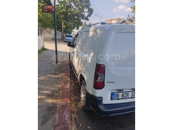 Sahibinden Opel Combo 1.5 CDTI Enjoy 2020 Model  275.000 km Beyaz