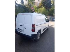 Sahibinden Opel Combo 1.5 CDTI Enjoy 2020 Model  275.000 km Beyaz
