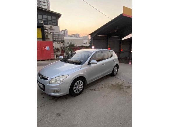 Sahibinden Hyundai i30 1.6 CVVT Select 2009 Model 